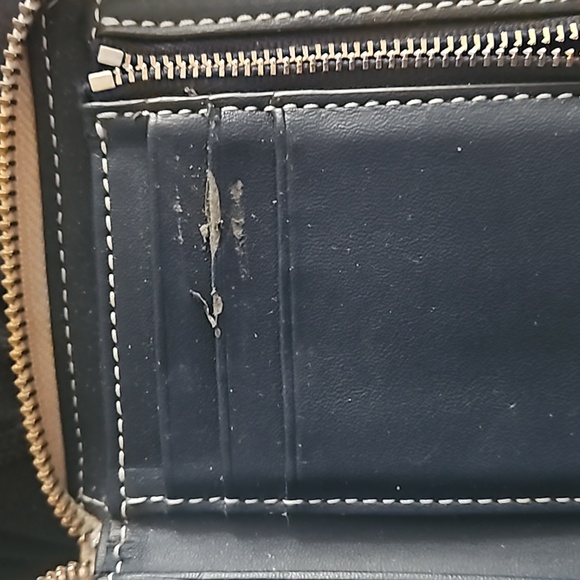 Tory Burch bag and matching wallet - Picture 8 of 10